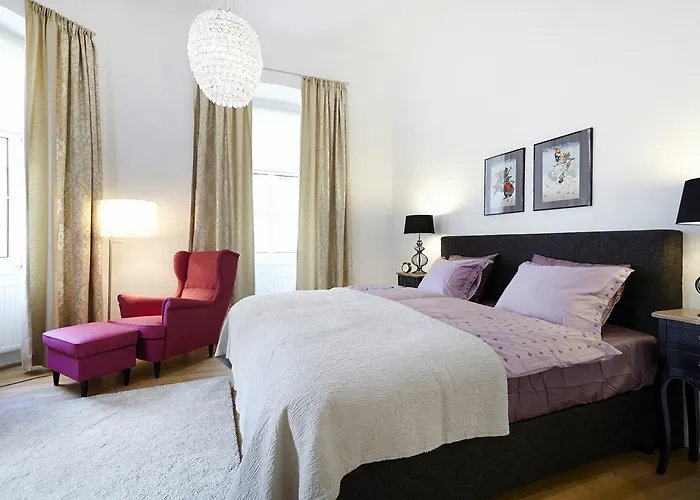 Apartment Theresiengasse