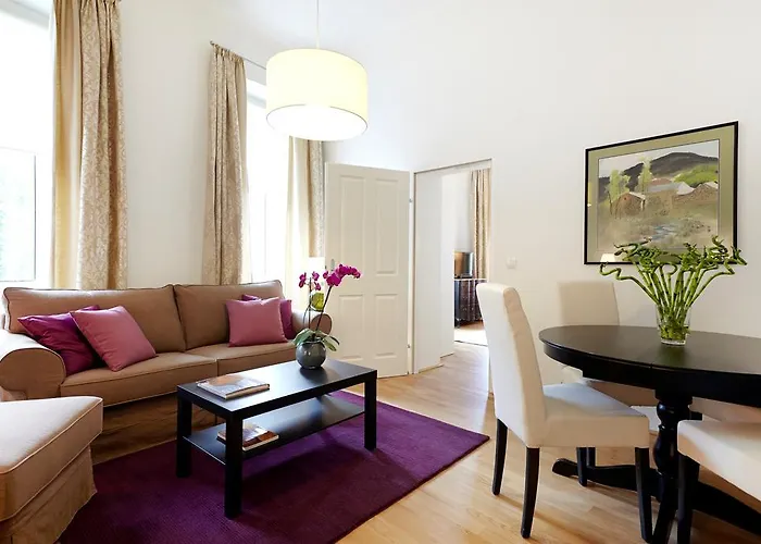 Apartment Theresiengasse *