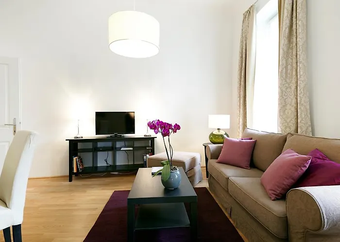 Apartment Theresiengasse