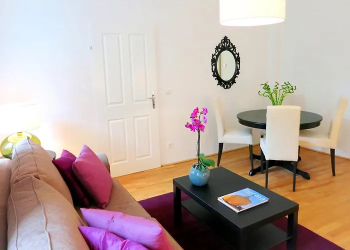 Apartment Apartment Theresiengasse